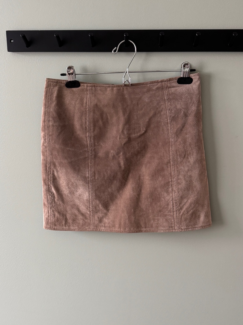 Blank NYC Suede Mini Skirt in Taupe
